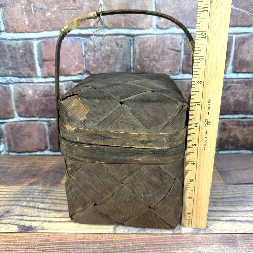 Antique Early 1900's Woven Split Wood Picnic Basket Hinged‎ Primitive Americana